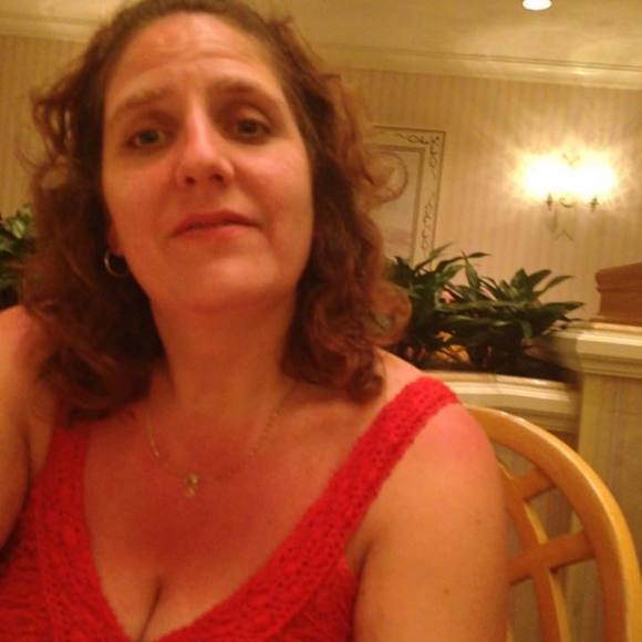 Meet your Posher, Ardeanna - Picture 1 of 1